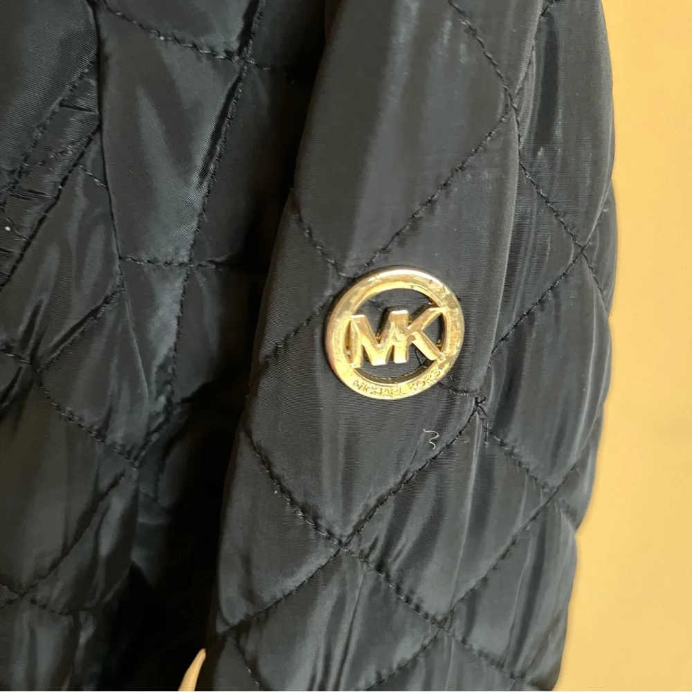 Michael Kors Women’s Quilted Belted Coat Black  size L